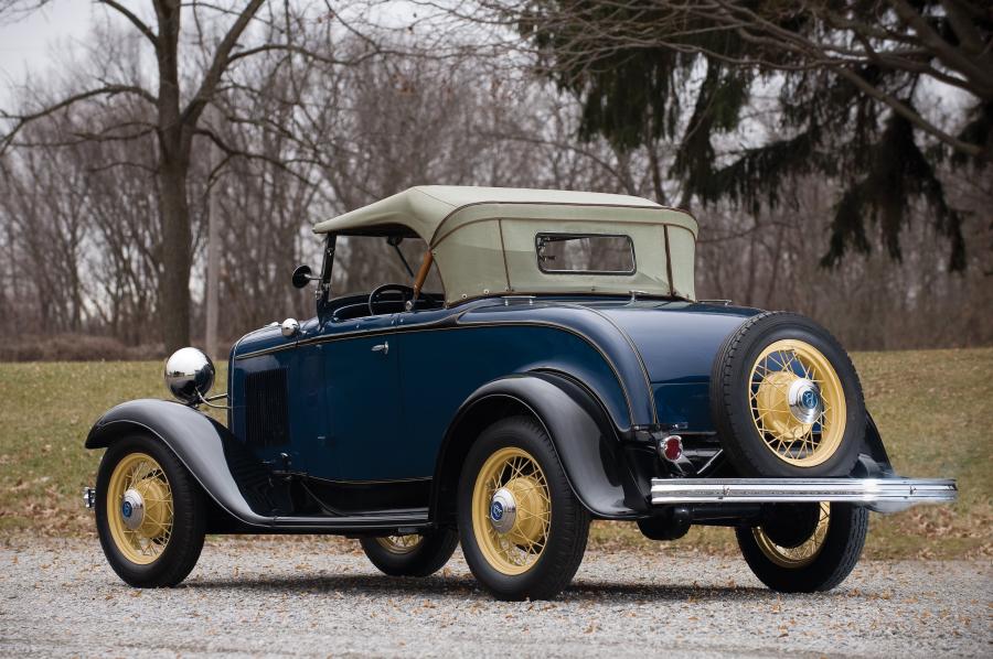  Ford Model 18 Roadster 1932 года  (фото 2 из 8)